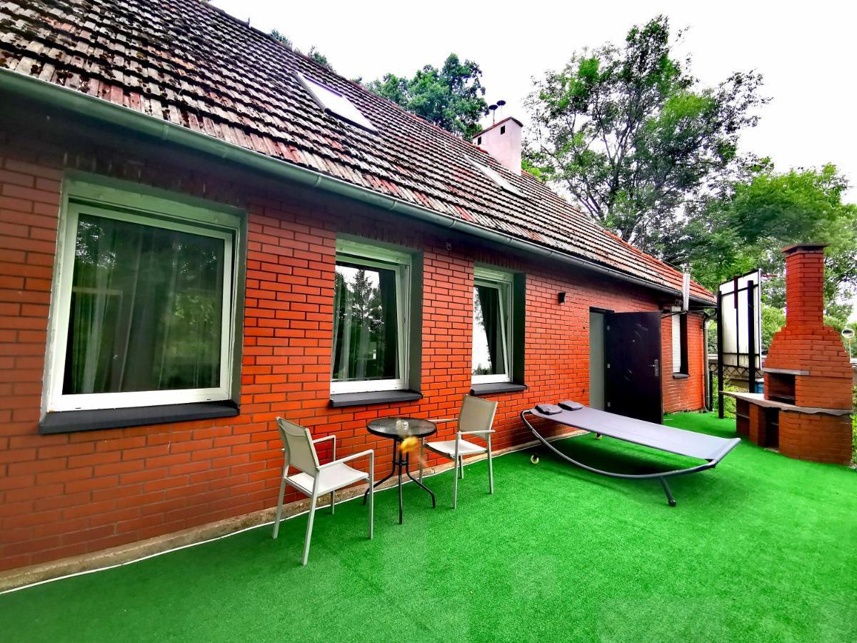 Chillout Apart In The Attic Apartment Lwowek Slaski Exterior photo