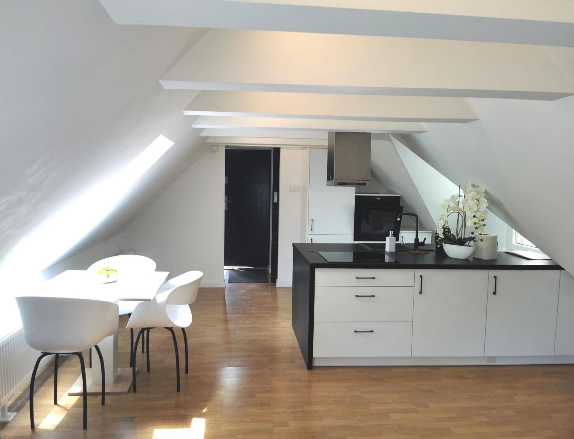 Chillout Apart In The Attic Apartment Lwowek Slaski Exterior photo