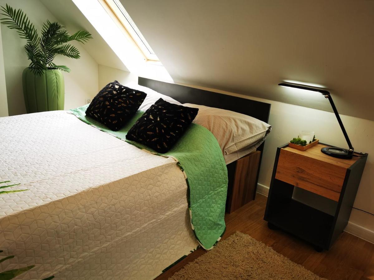 Chillout Apart In The Attic Apartment Lwowek Slaski Exterior photo
